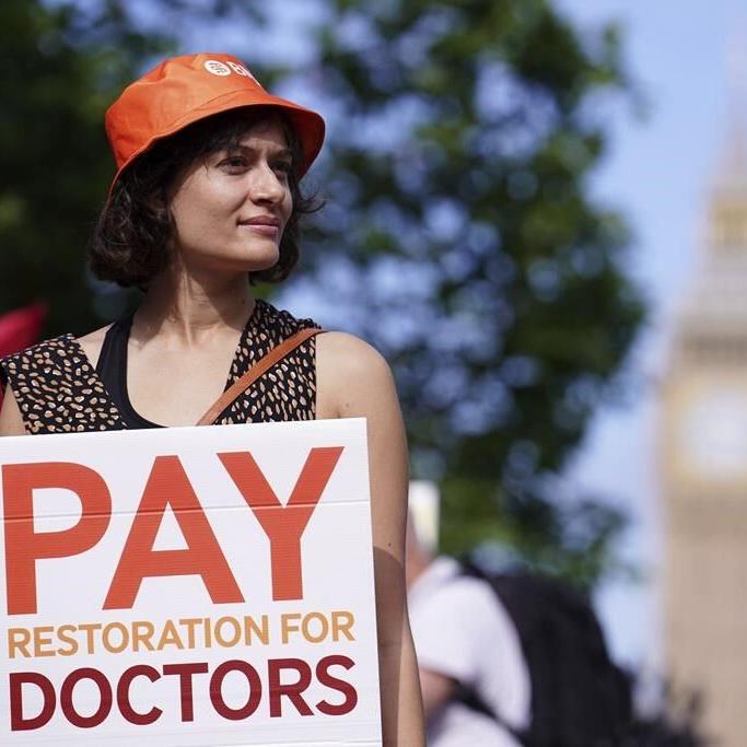 Thousands of doctors go on strike in England a week before the UK general election
